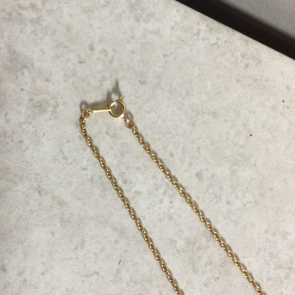 Avon gold chain with Pearl necklace - Picture 5 of 7